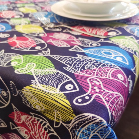 Pesci - Stain Resistant Tablecloth